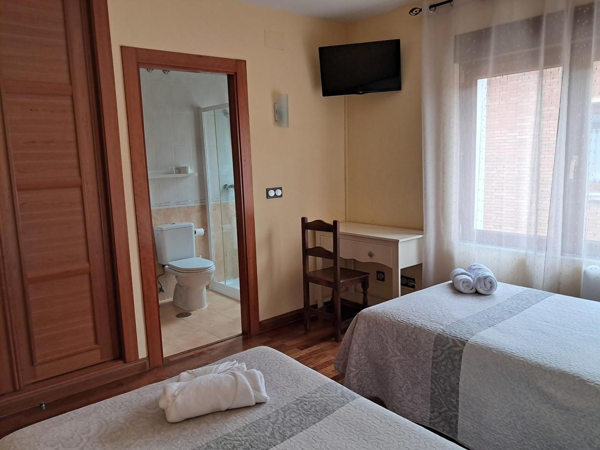 Hostal Plaza Mayor Carrión de los Condes Exterior foto